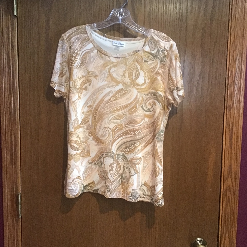 Calvin Klein Women’s Short Sleeve Top, Paisley Beige, Size M